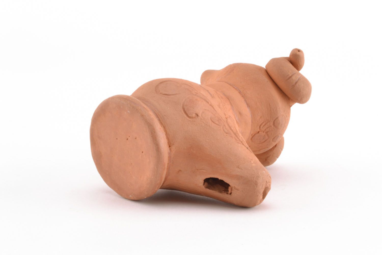 Ceramic penny whistle in the shape of lamb photo 4