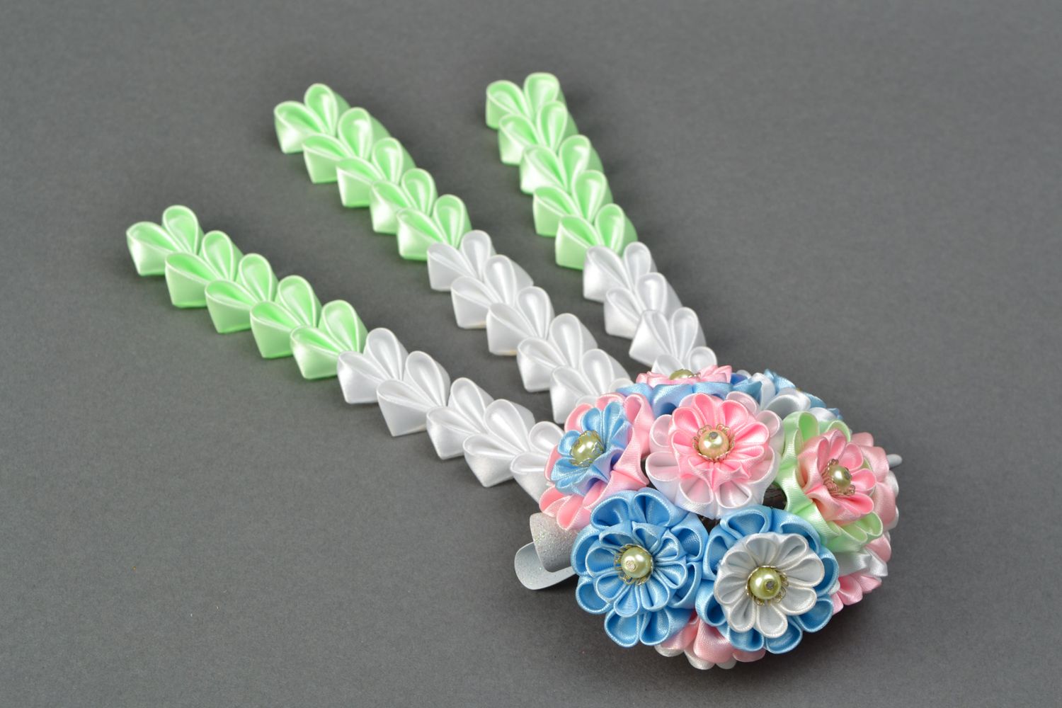 Kanzashi satin ribbon hair clip photo 3