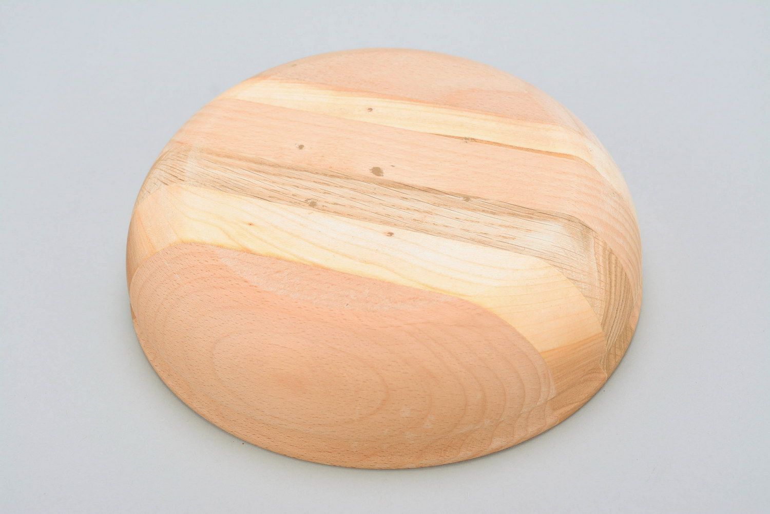 Prato de madeira para alimentos secos foto 2