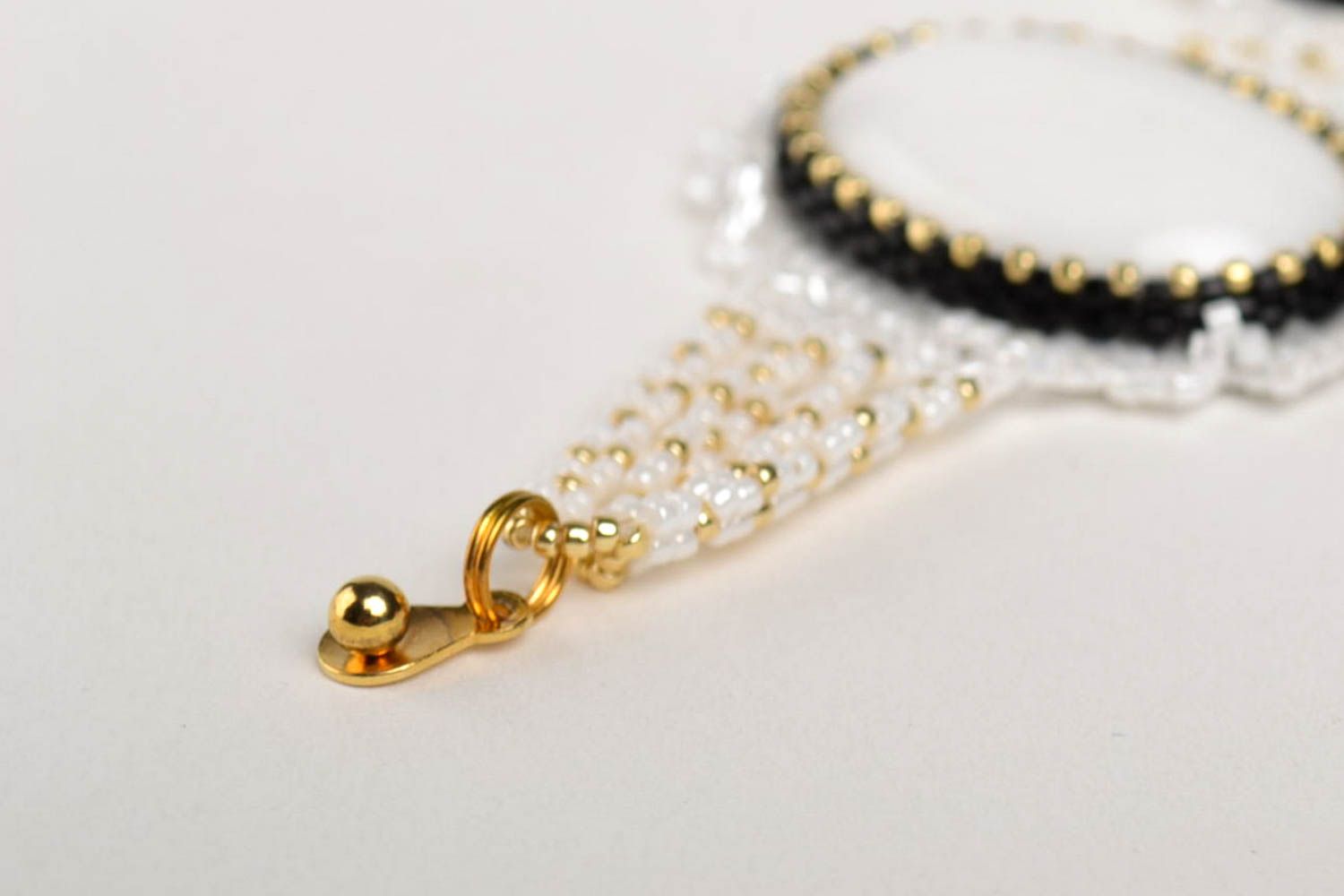 Bracelet perles rocaille Bijou fait main tressé jadéite Accessoire femme design photo 5