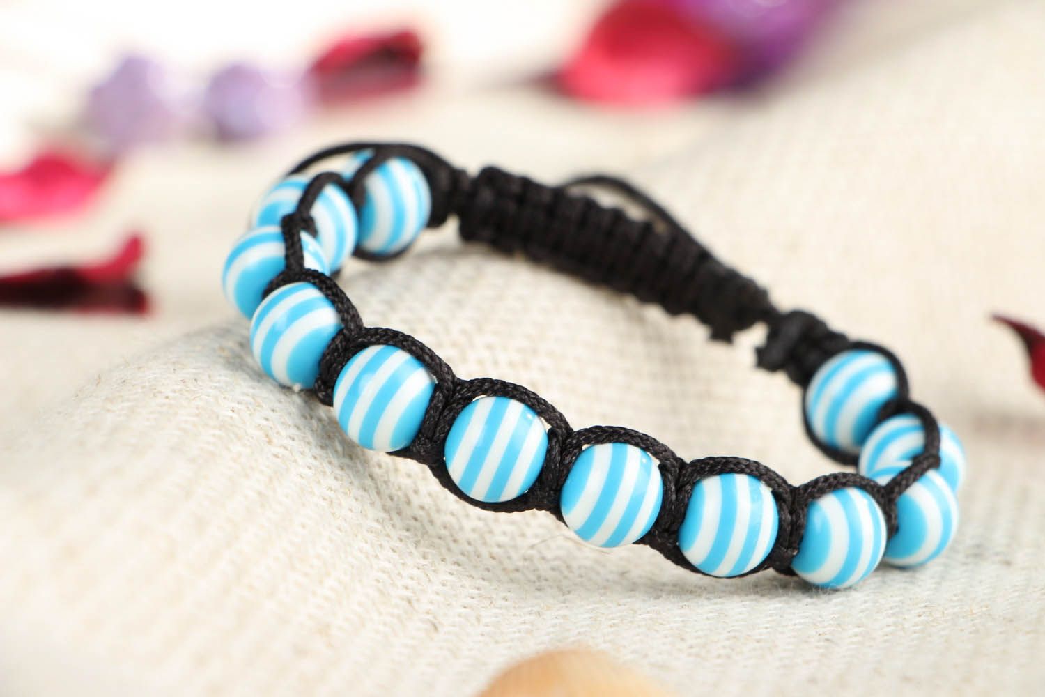 Braided bracelet with beads photo 2