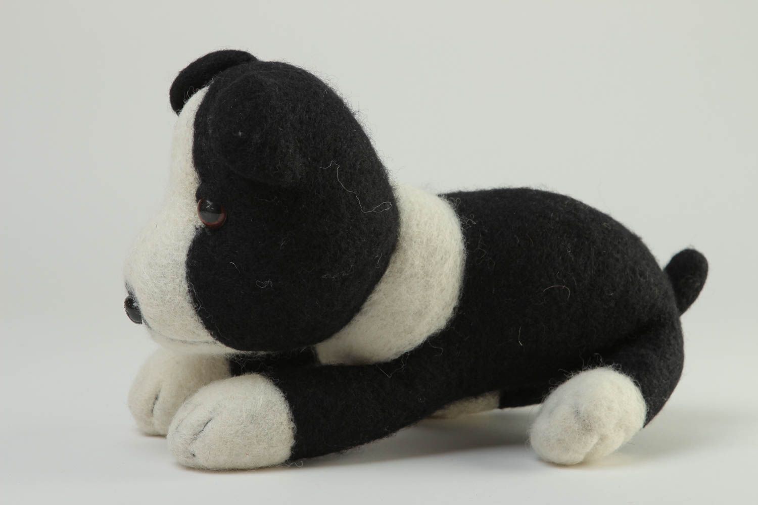 Handmade Spielsachen für Kinder Öko Kinderspielzeug Plüsch Hund schwarz weiß foto 2