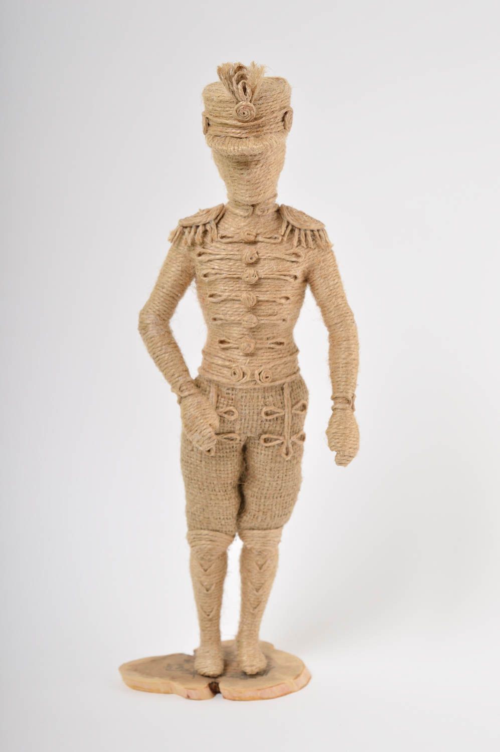 Figura original hecha a mano de yute muñeco artesanal objeto decorativo foto 2