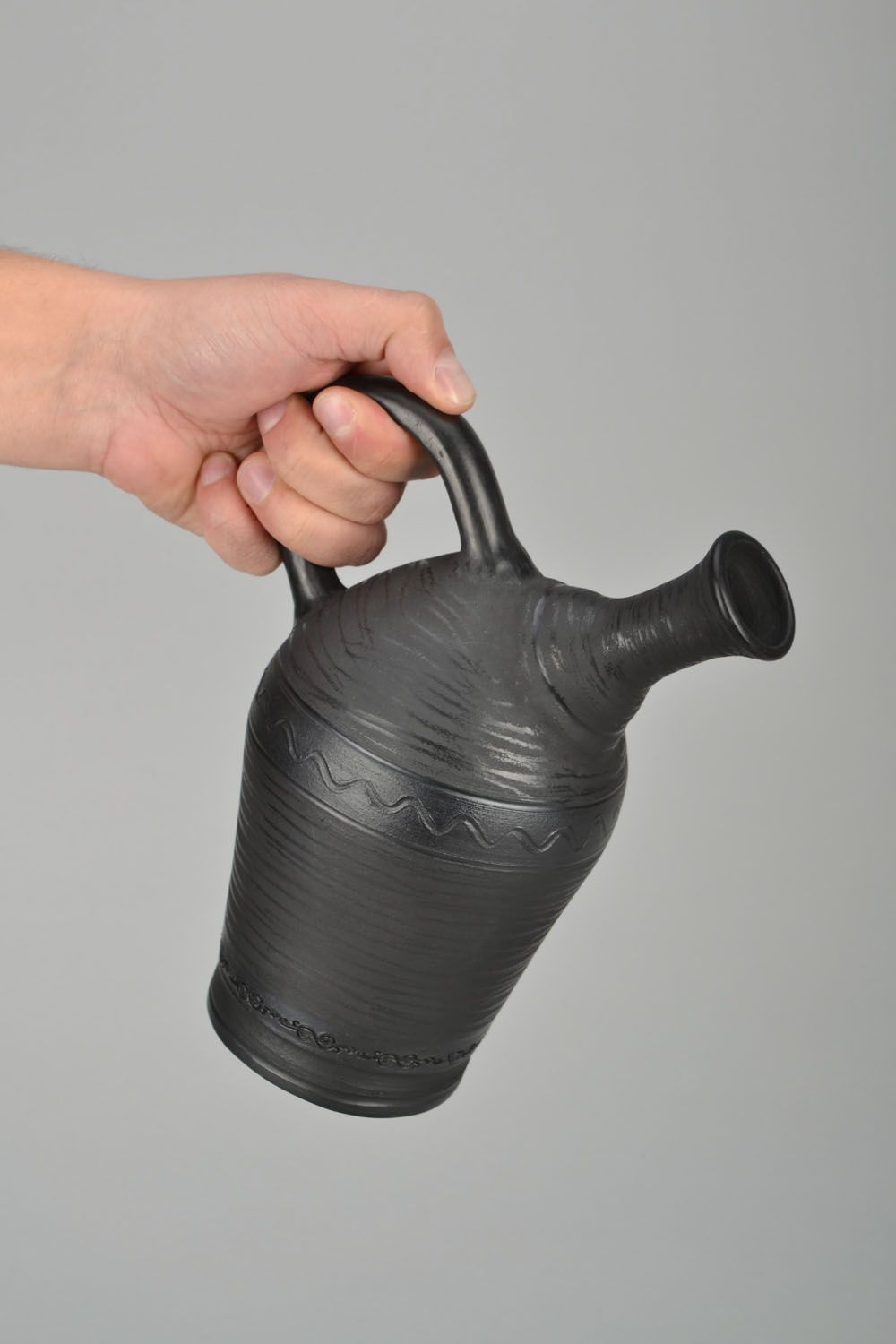 60 oz ceramic handmade wine jug made of black clay with handle in Greek amphora shape 1,7 lb photo 2