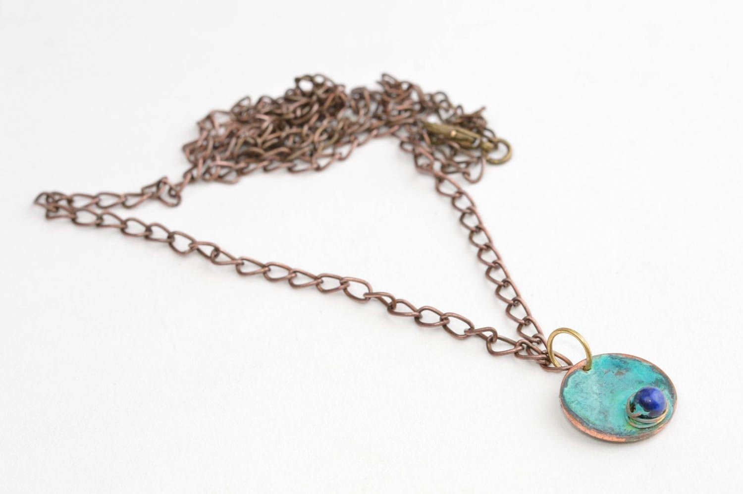 Pendentif lapis-lazuli rond Bijou fait main cuivre design Accessoire femme photo 3