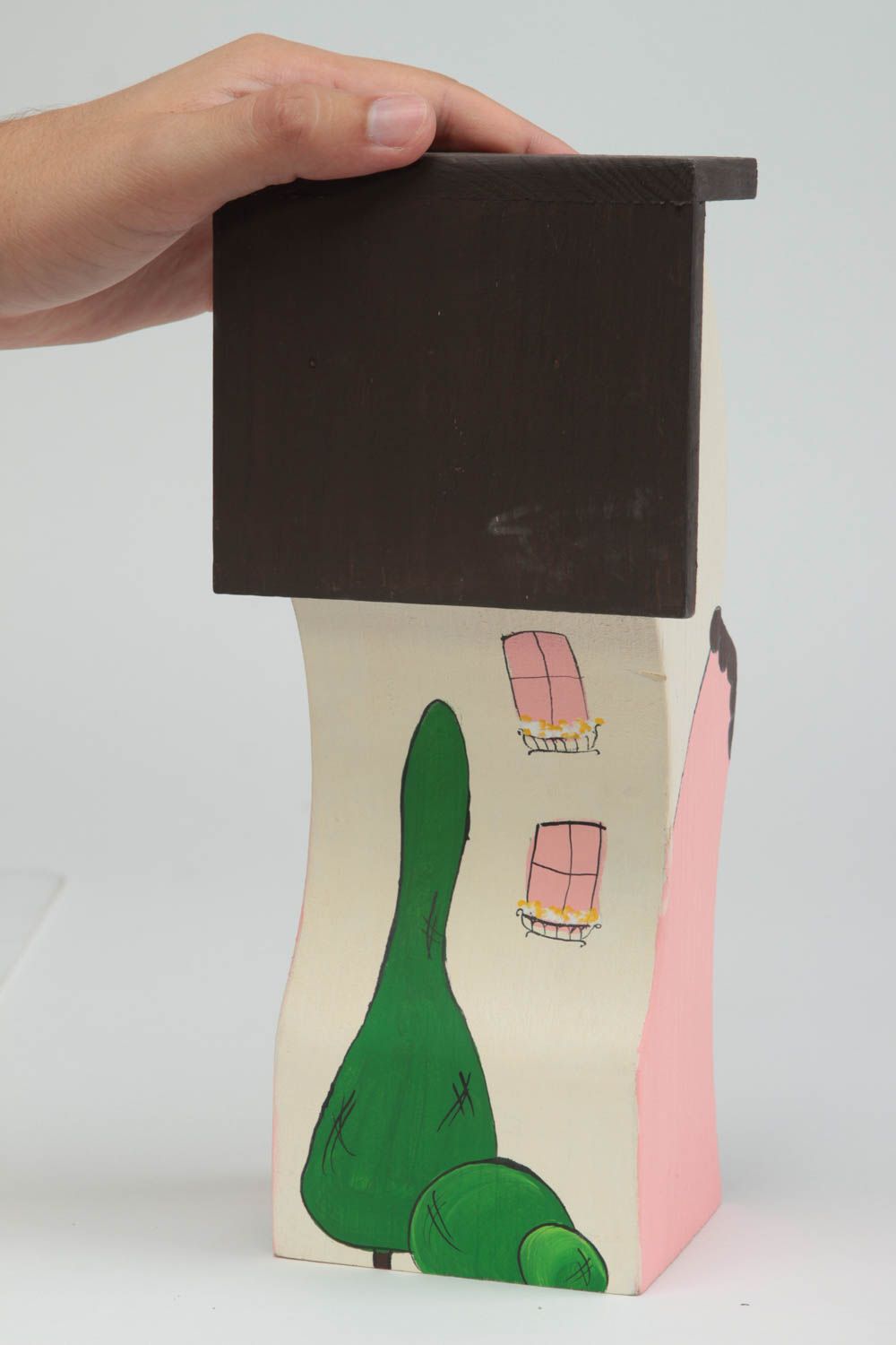 Фигурка из дерева для декора уютный домик ручной работы из сосны белый розовый фото 5