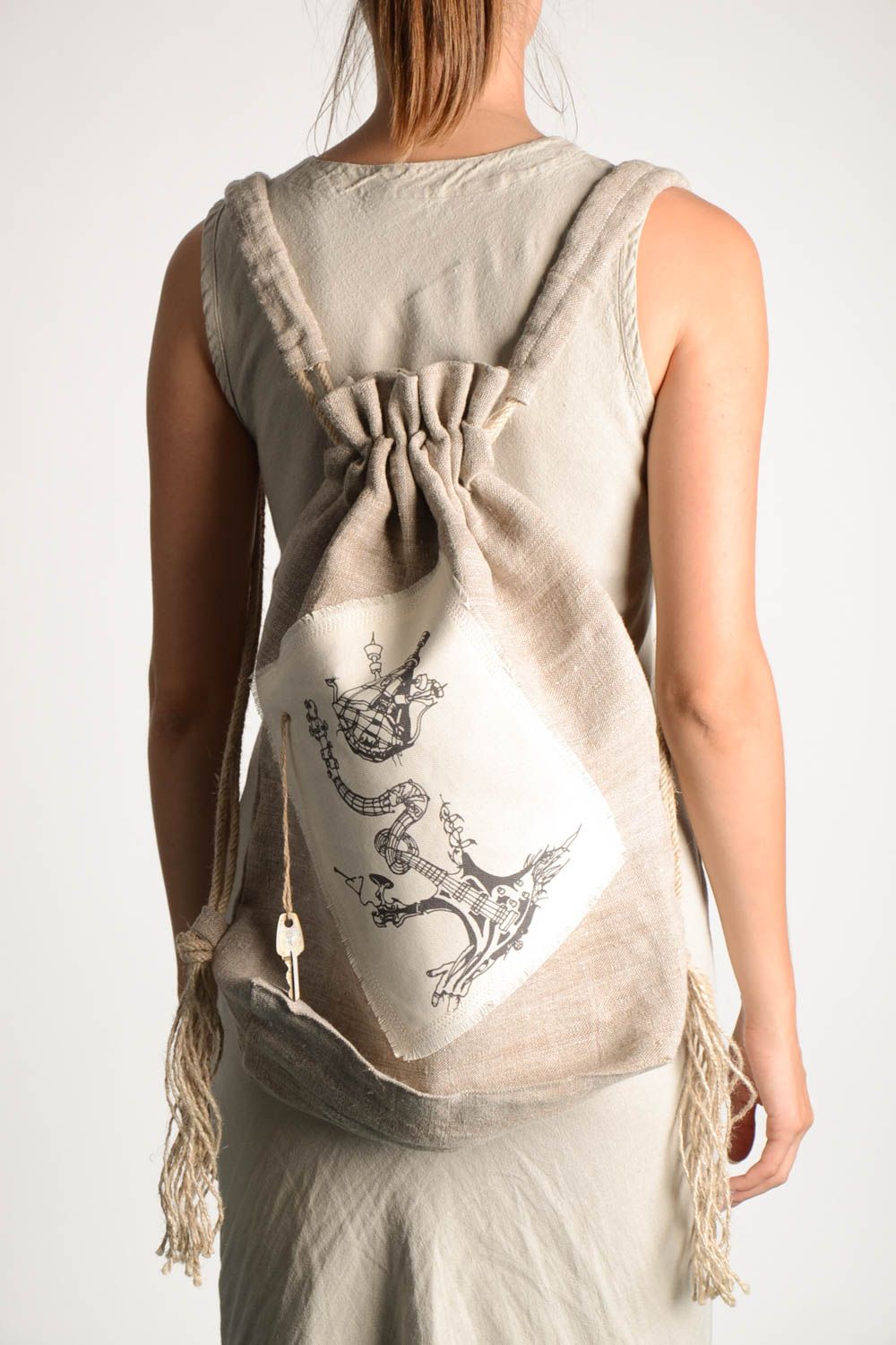 Mochila de tela con cordón hecha a mano mochila de moda accesorio para mujer  foto 1