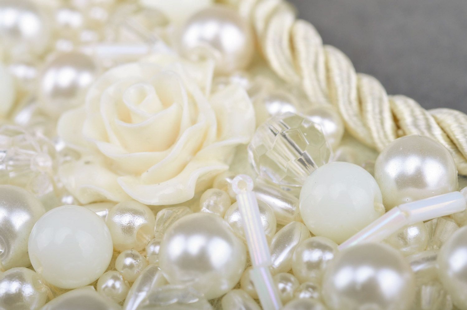 Weißes handgemachtes modisches Glasperlen Kragen Collier Zärtlichkeit für Frauen foto 4
