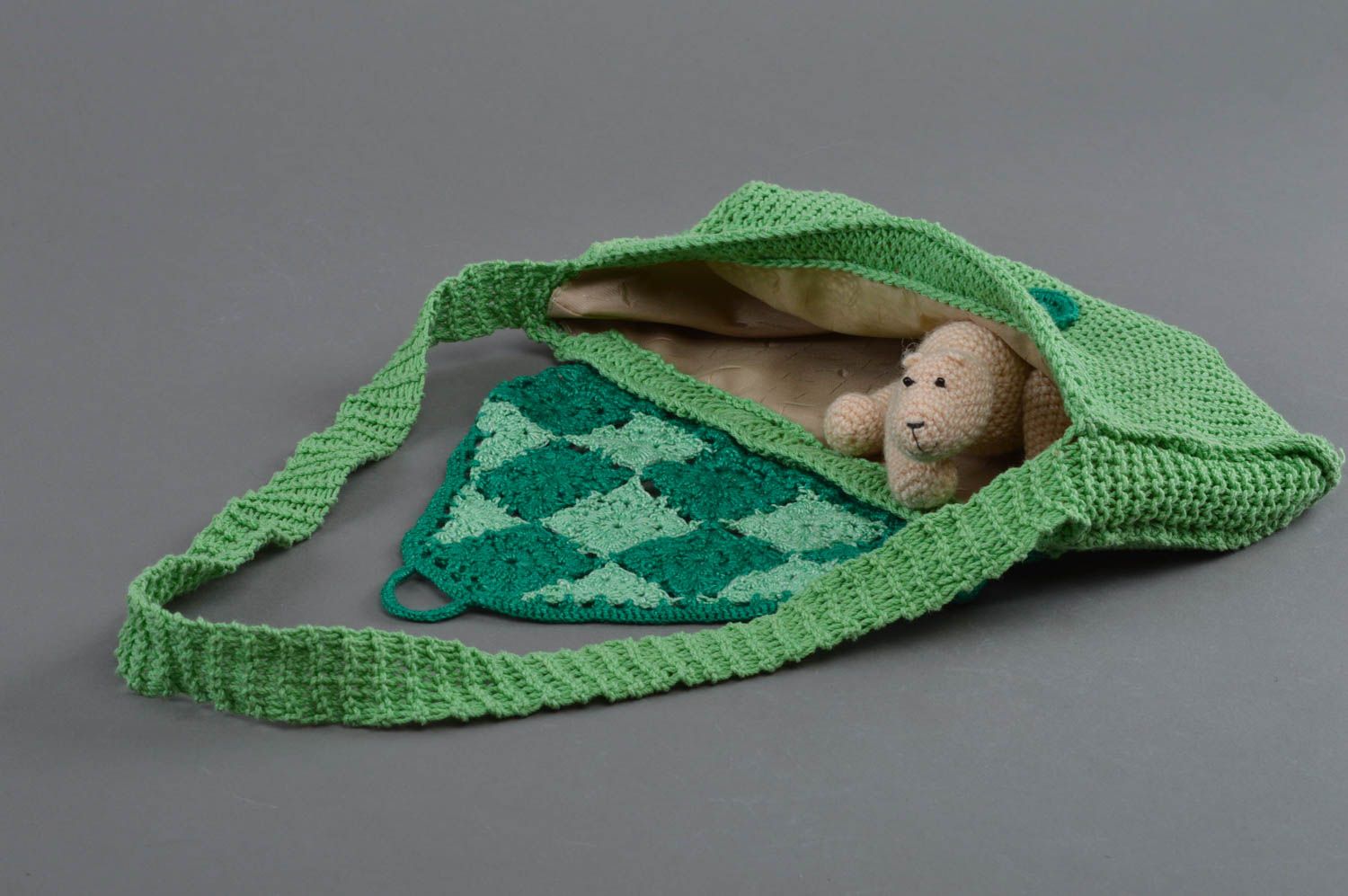 Knitting designer green purse with button handmade handbag for women photo 3