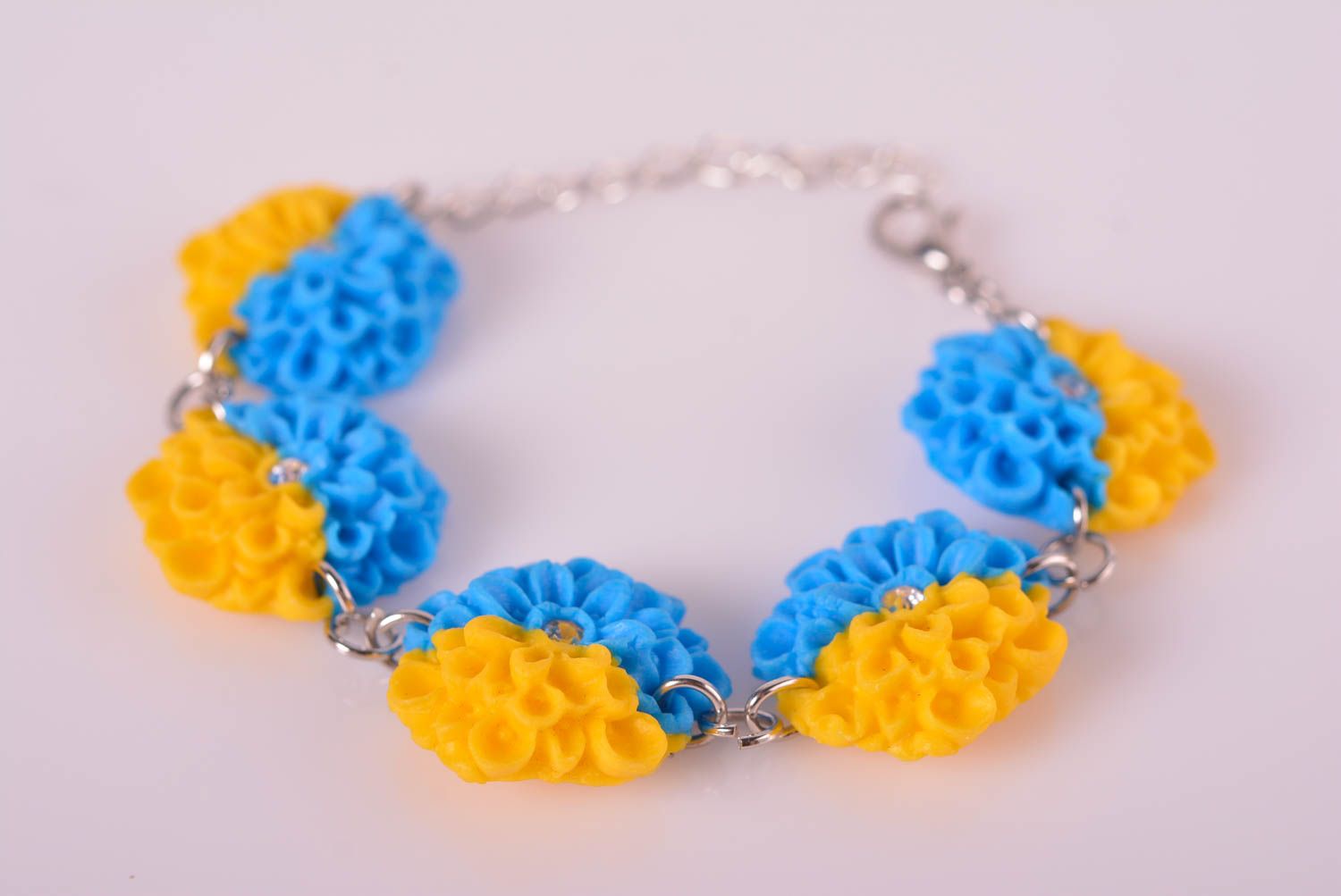 Chain clay yellow and blue flowers bracelet for women photo 1