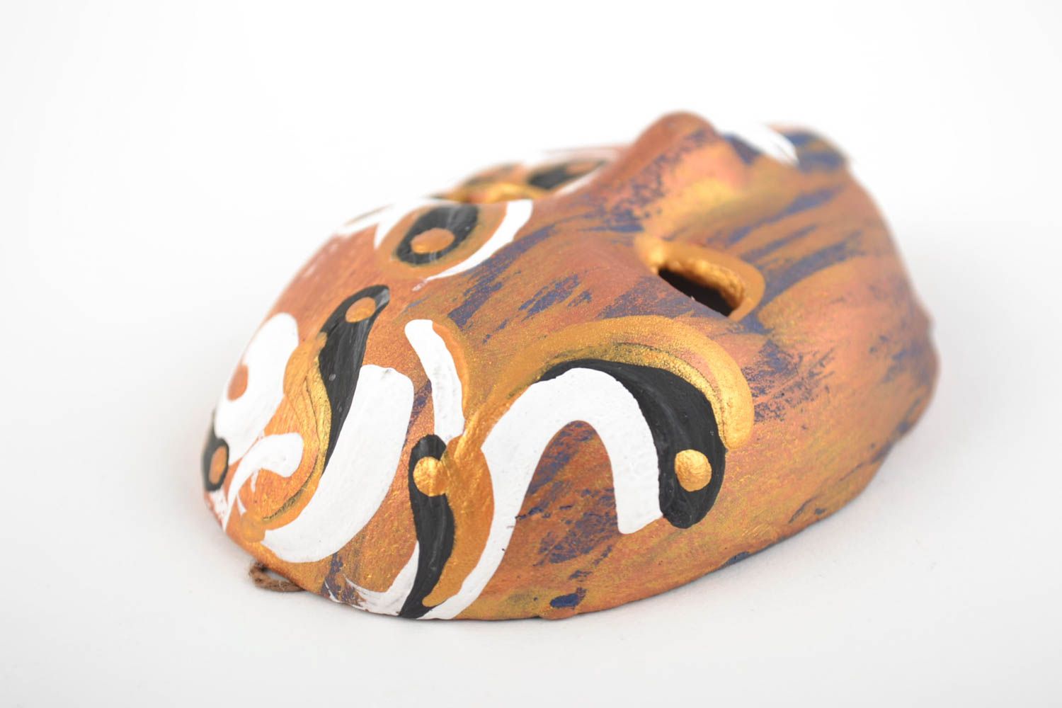 Petit masque décoratif avec jolie peinture fait main en argile souvenir insolite photo 3
