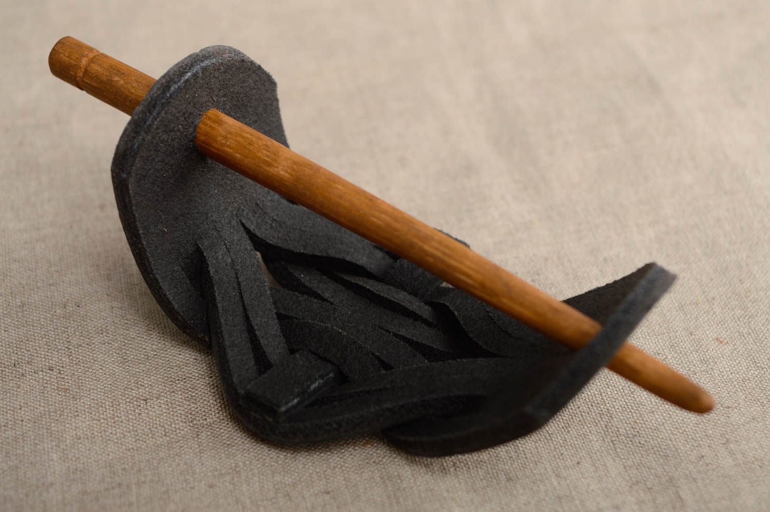 Black leather hairpin with wooden stick photo 5