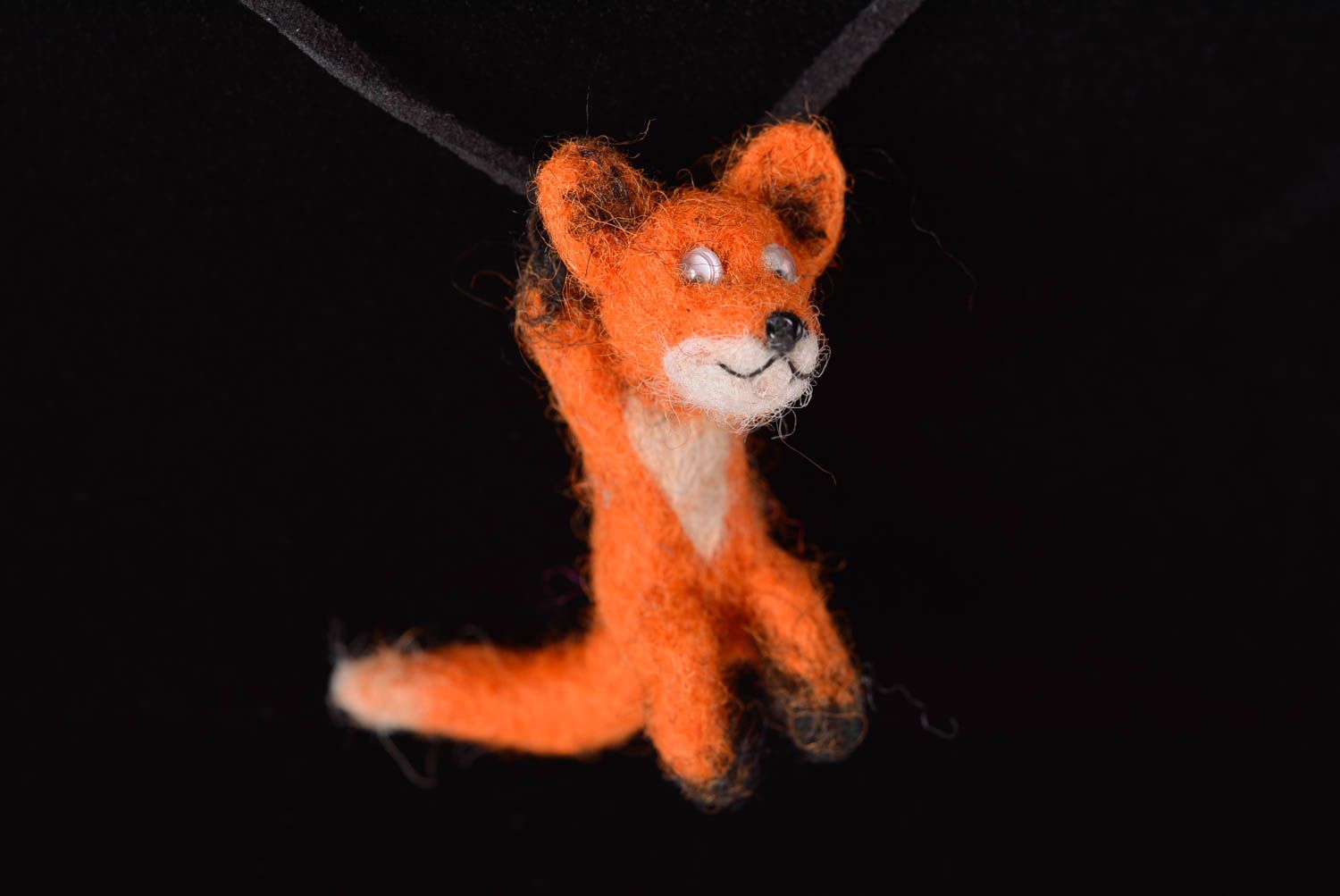 Pendentif renard orange Bijou fait main en laine feutrée original Cadeau femme photo 2