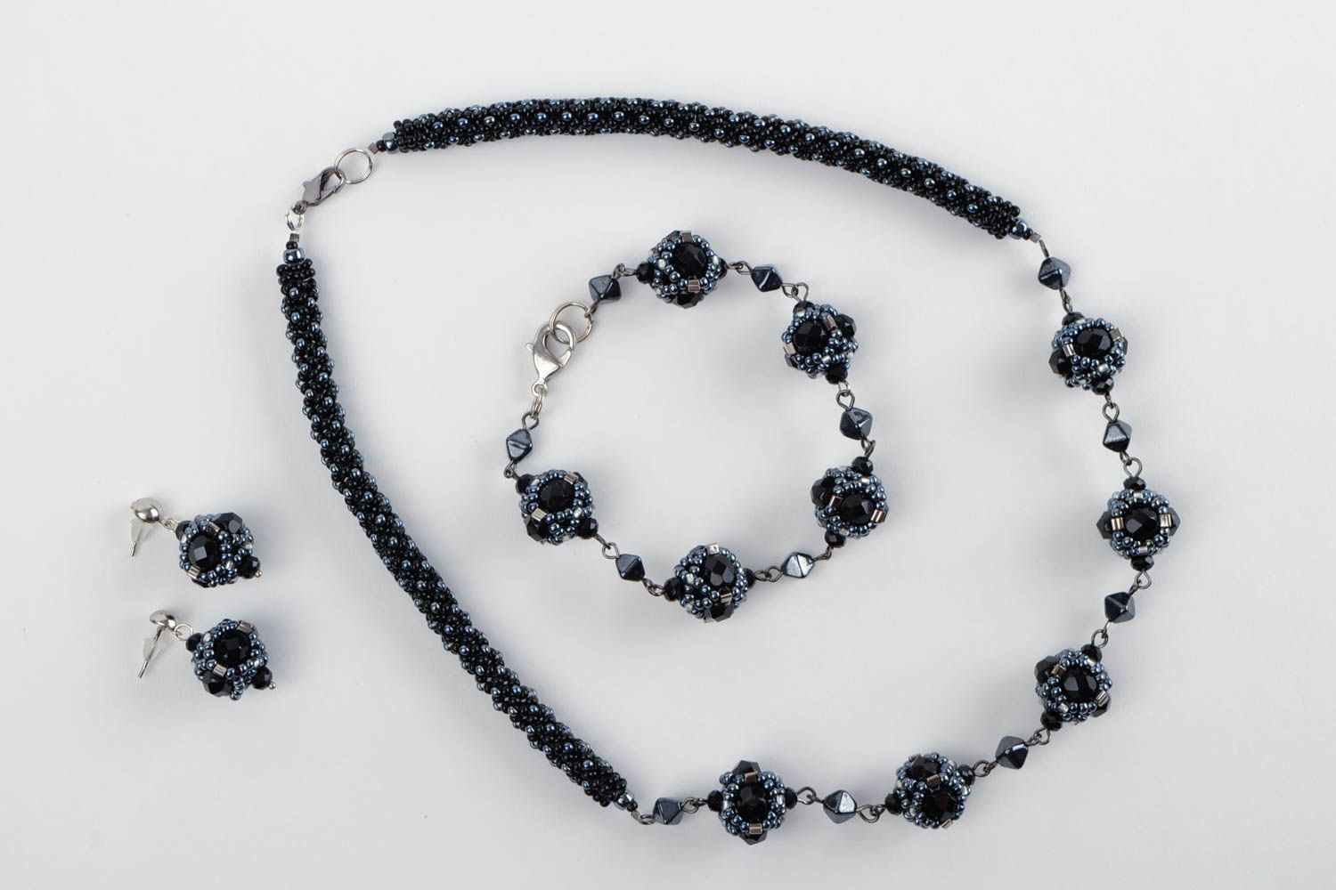 Parure de Bijoux faits main noirs en perles de rocaille Cadeau femme 3 pièces photo 5