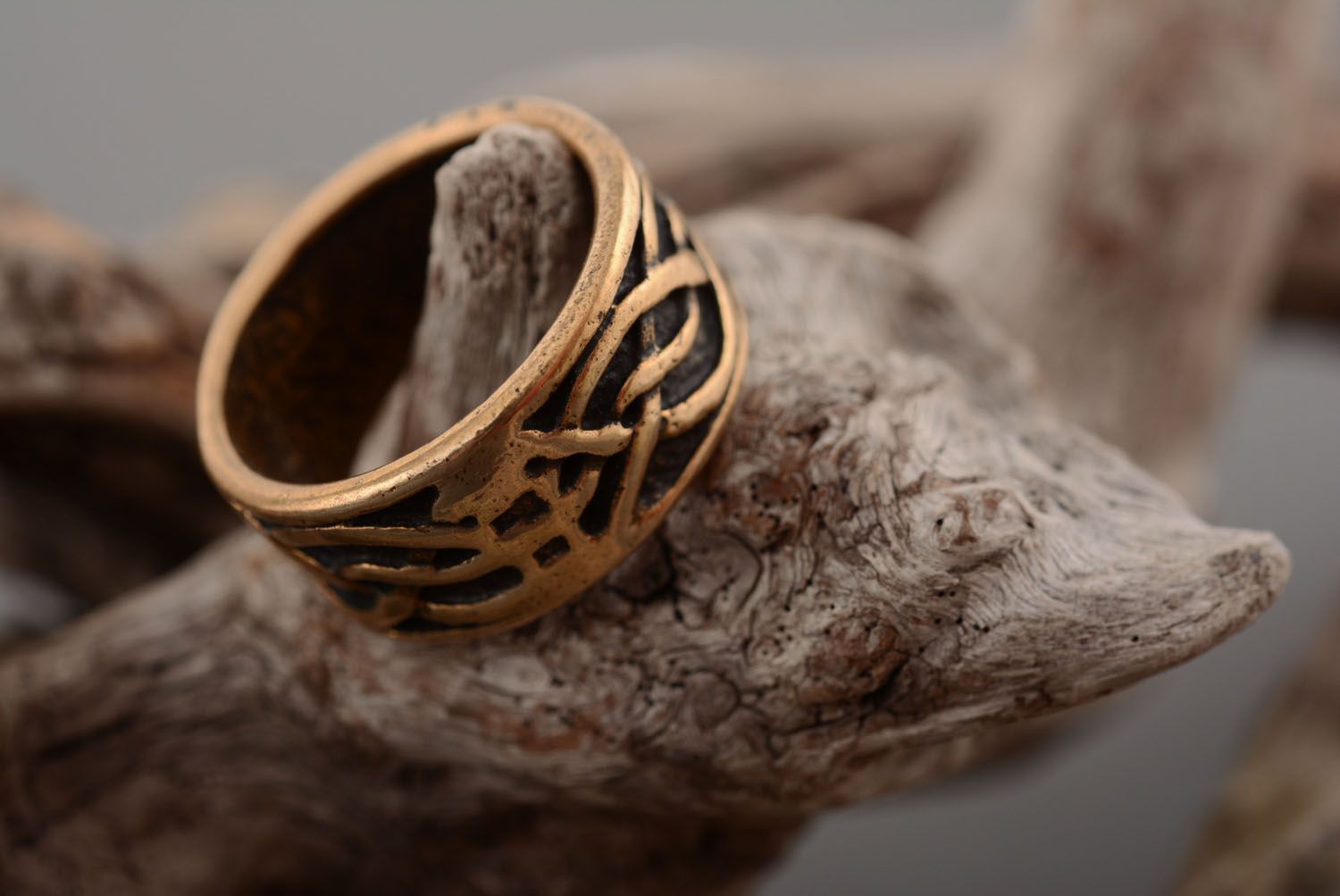 Keltischer Ring Schmuck aus Bronze foto 4