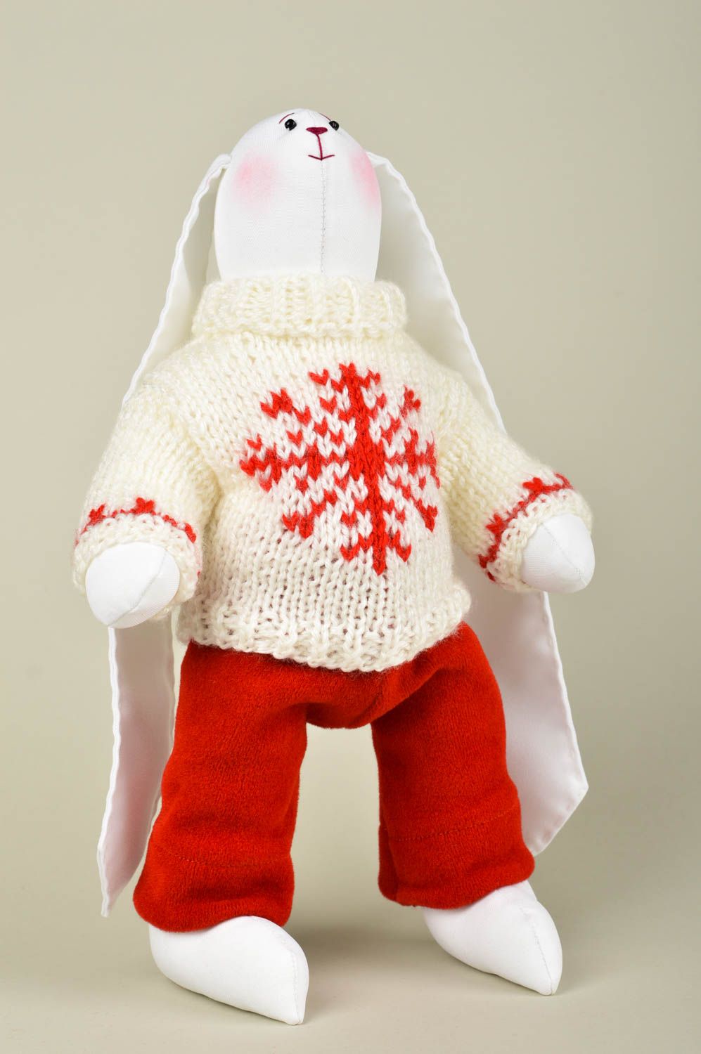 Peluche lapin en pull Jouet fait main en coton original Cadeau pour enfant photo 1