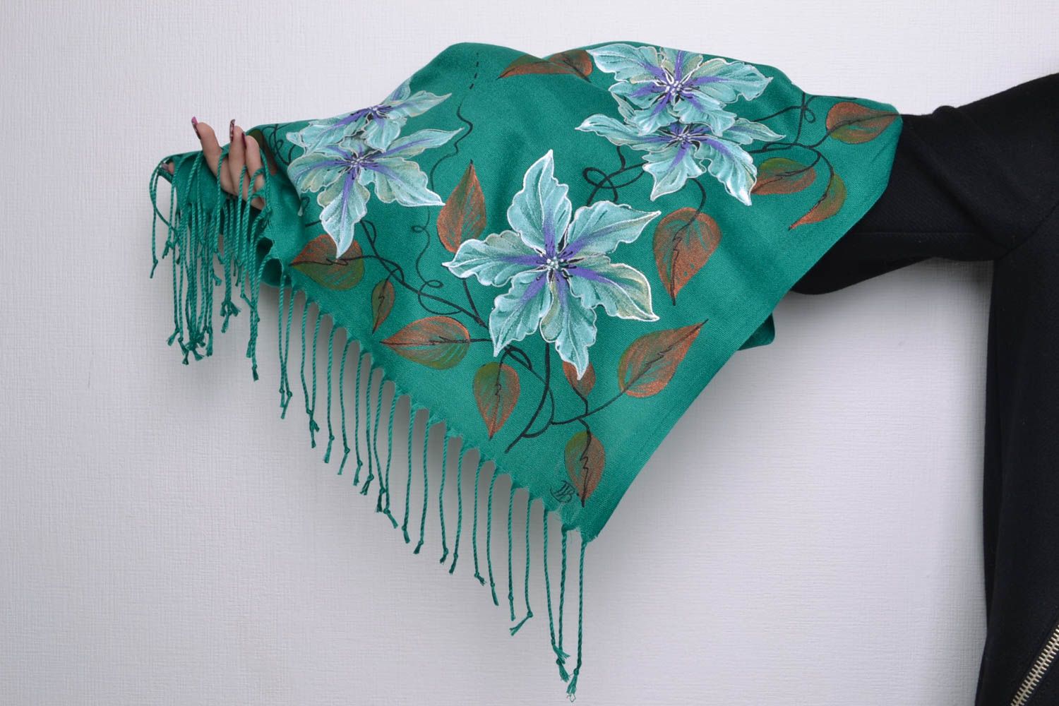 Pañuelo para el cuello de mujer hecho a mano de cachemir verde con pintura largo foto 5