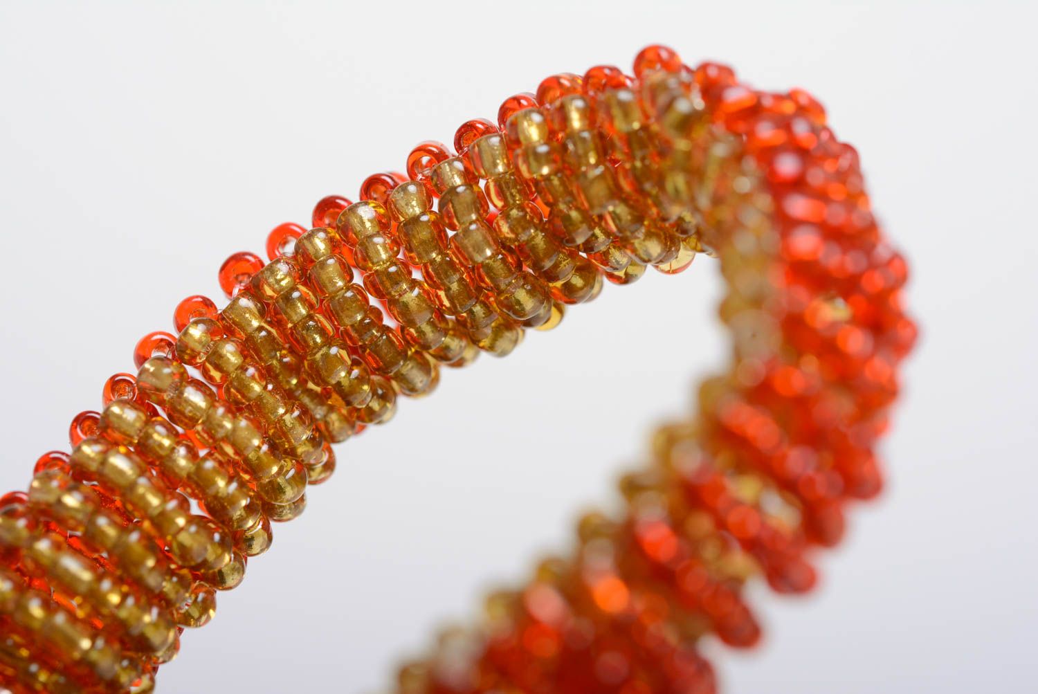 Bracelet en perles de rocailles fait main orange de design bijou de créateur photo 5
