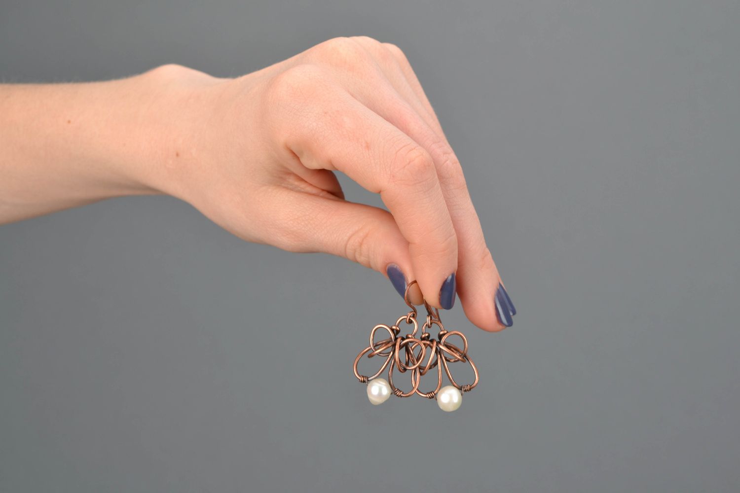 Kupfer Ohrringe mit Perlen foto 2