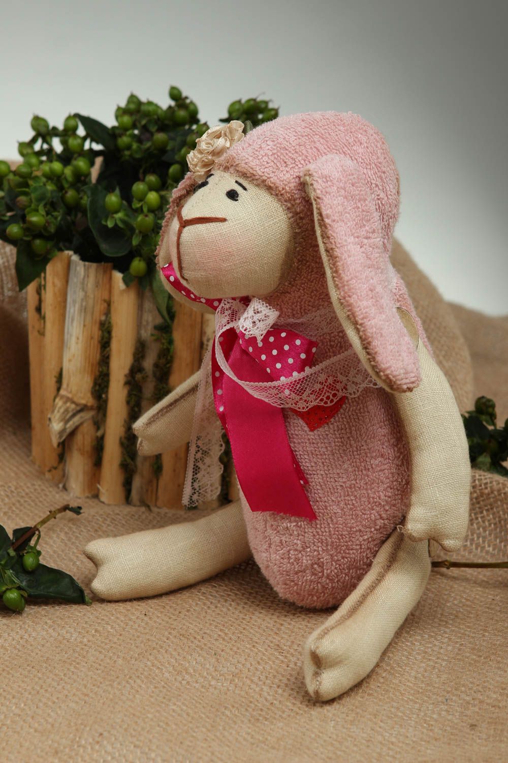 Juguete artesanal de lino y lana muñeca decorativa Oveja decoración de interior foto 1