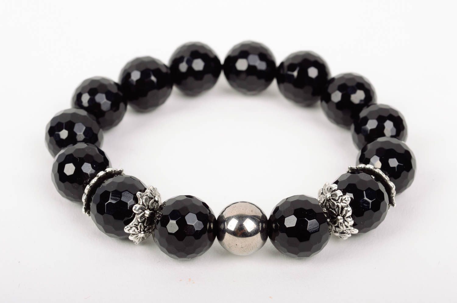 Bracelet en pierres naturelles fait main noir élégant Cadeau pour femme photo 1