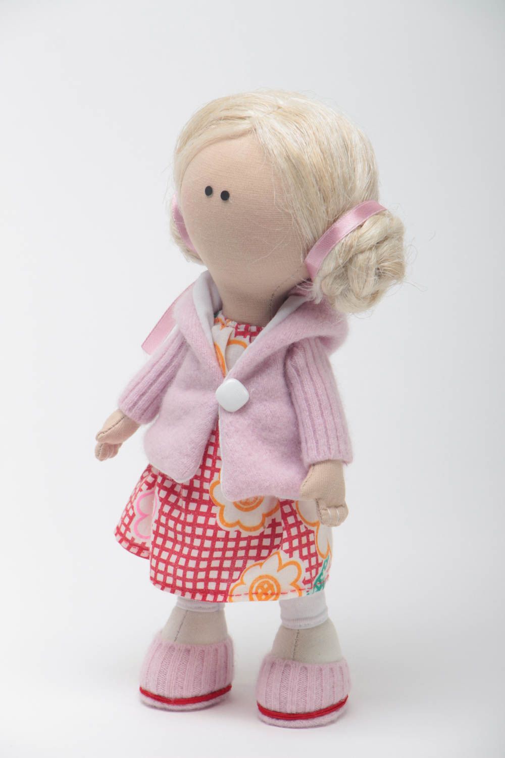 Декоративная текстильная кукла ручной работы авторская из натуральных тканей фото 2