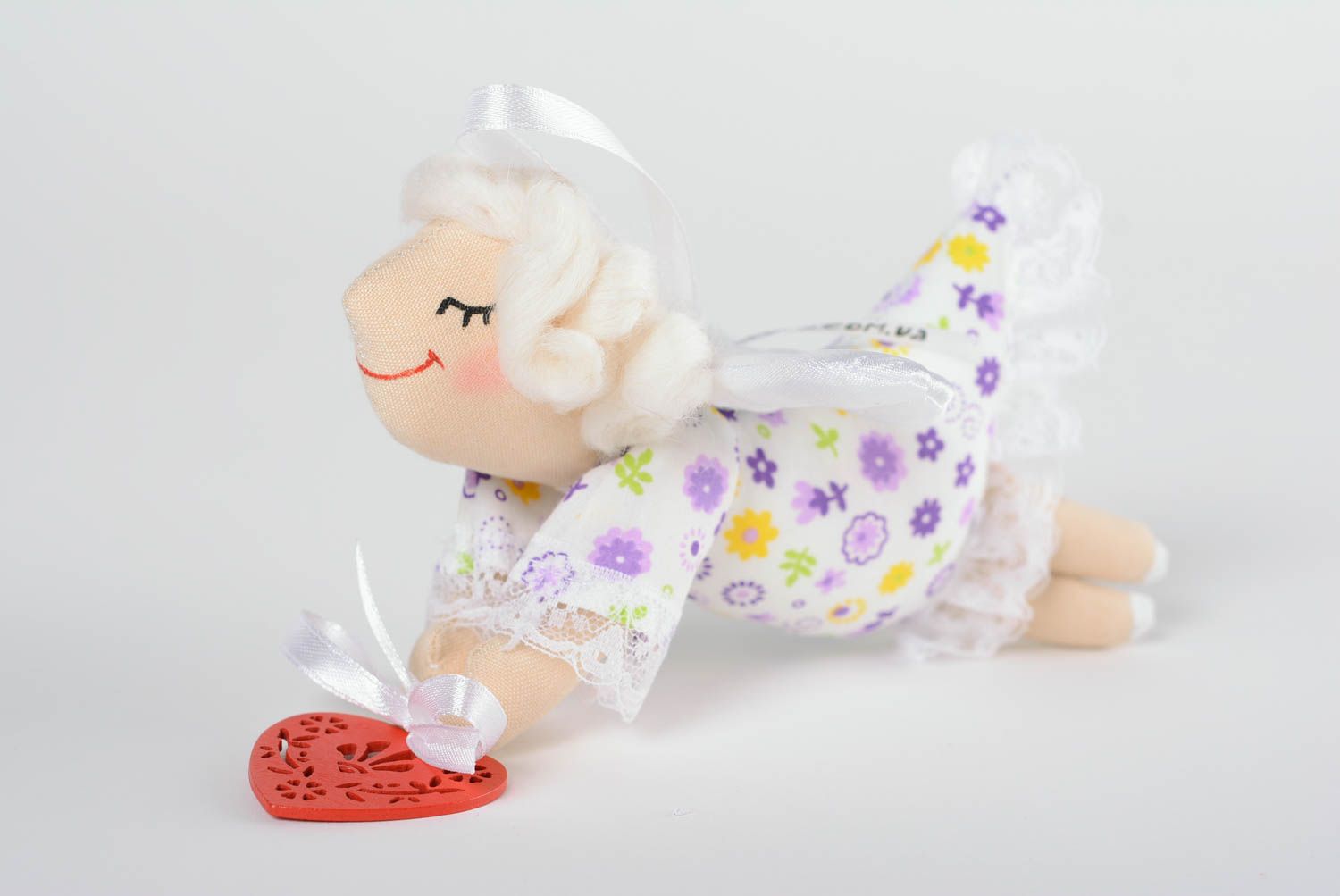 Хлопковая интерьерная подвеска ангел мягкая игрушка ручной работы в детскую фото 1
