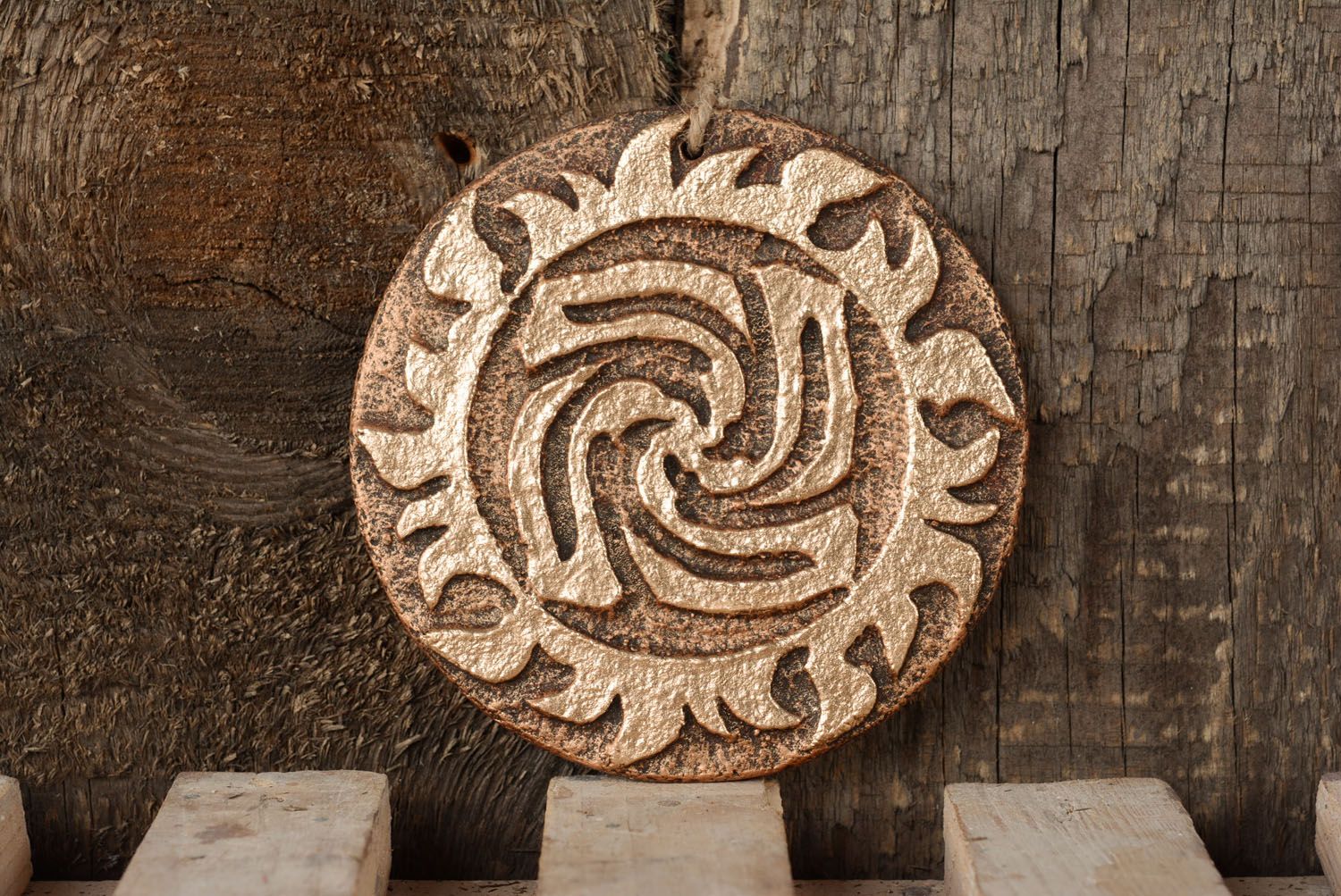 Amuleto de cerâmica Znich foto 1