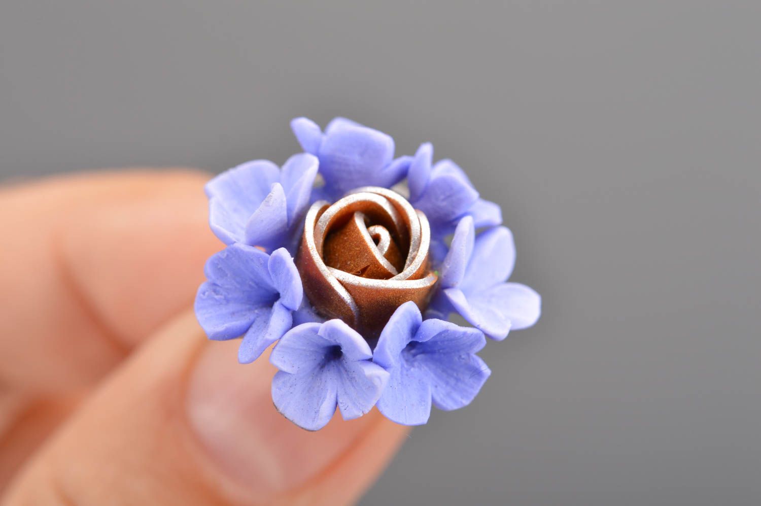 Blue beautiful handmade stud earrings made of polymer clay in shape of flowers photo 2