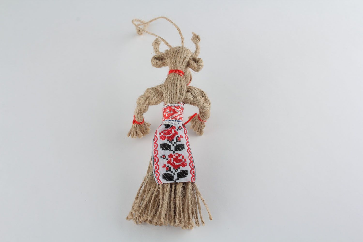 Souvenir etnico di spago fatto a mano amuleto talismano giocattolo slavo foto 2