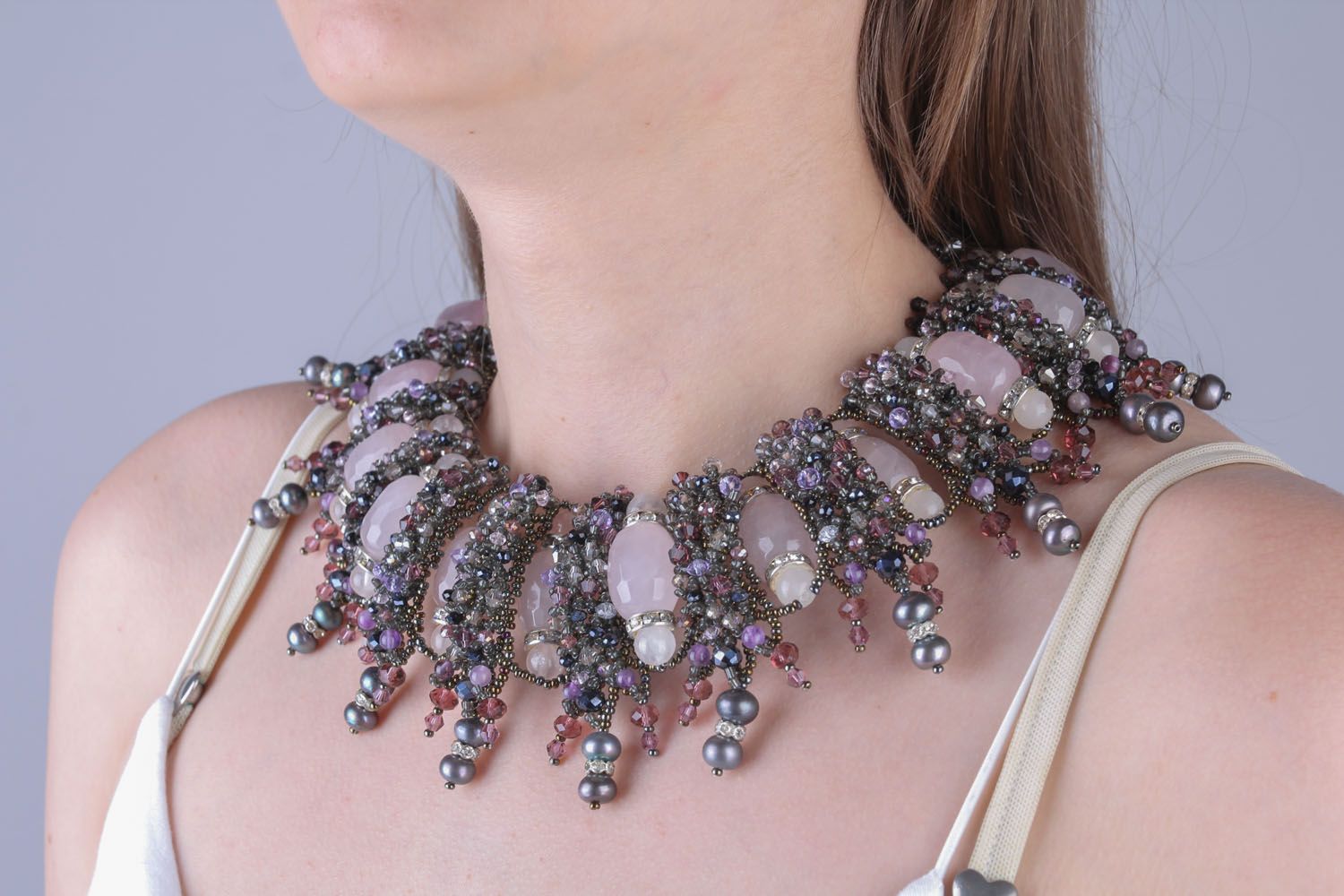 Large necklace with natural stones photo 4