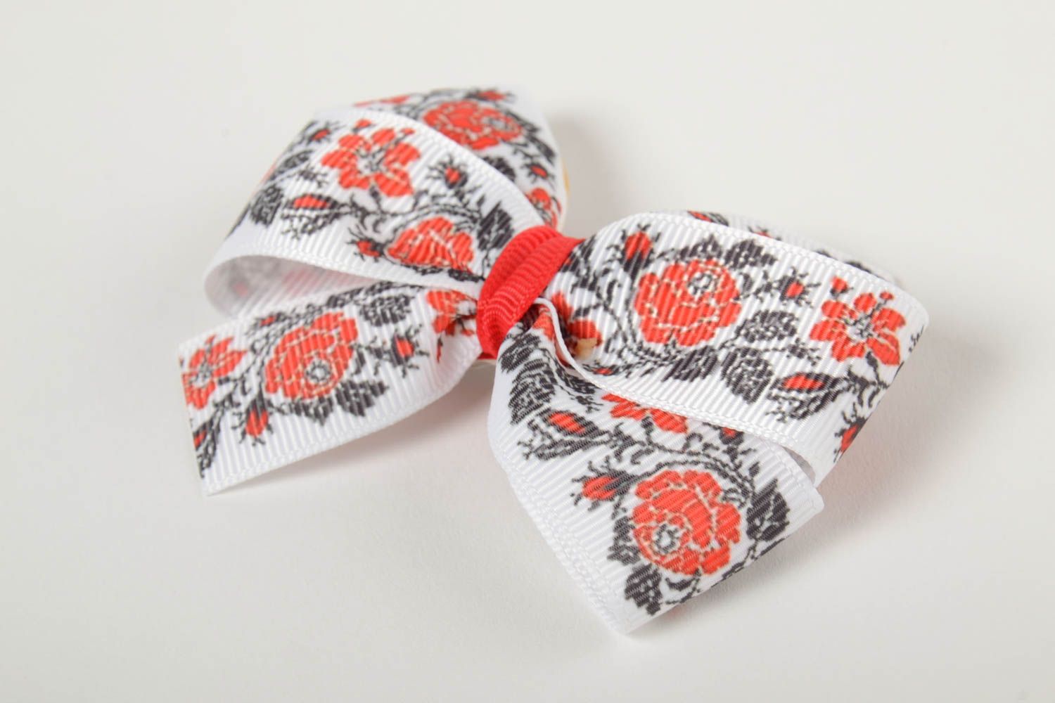 Children's hair clip made of rep ribbon handmade stylish designer baby barrette photo 2