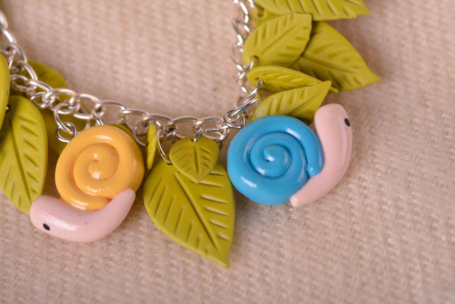 Bracelet multicolore Bijou fait main Accessoire pour femme en pâte polymère photo 5