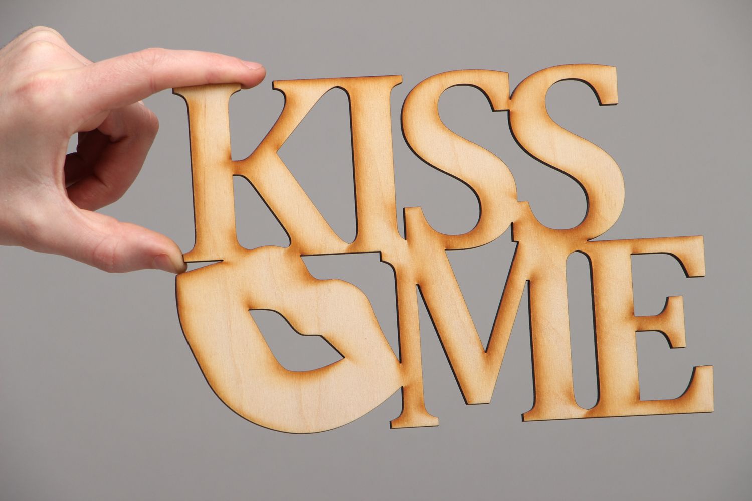 Plywood blank for creative work Kiss Me photo 3