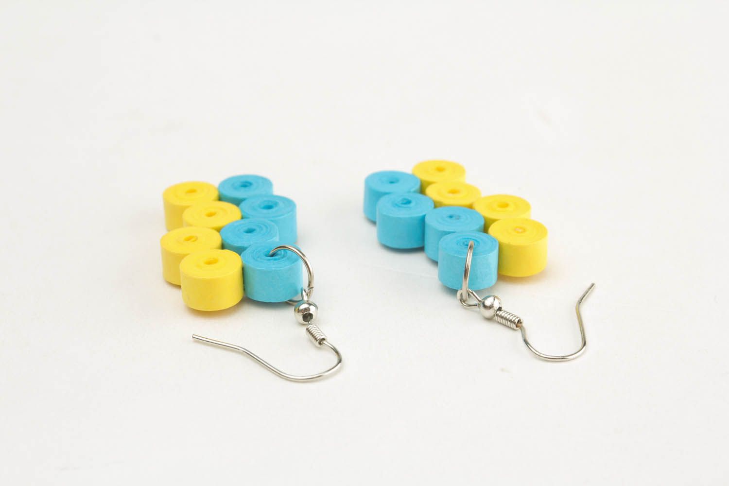 Ukrainian paper earrings made using quilling technique photo 2