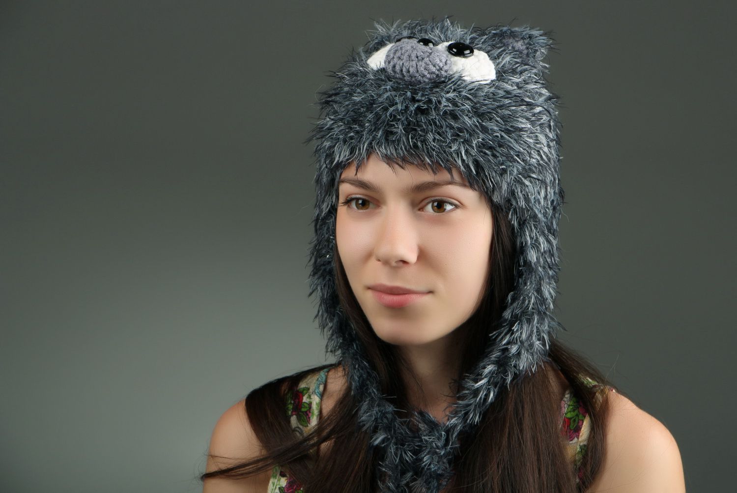 Children's knitted hat Gray bear photo 5