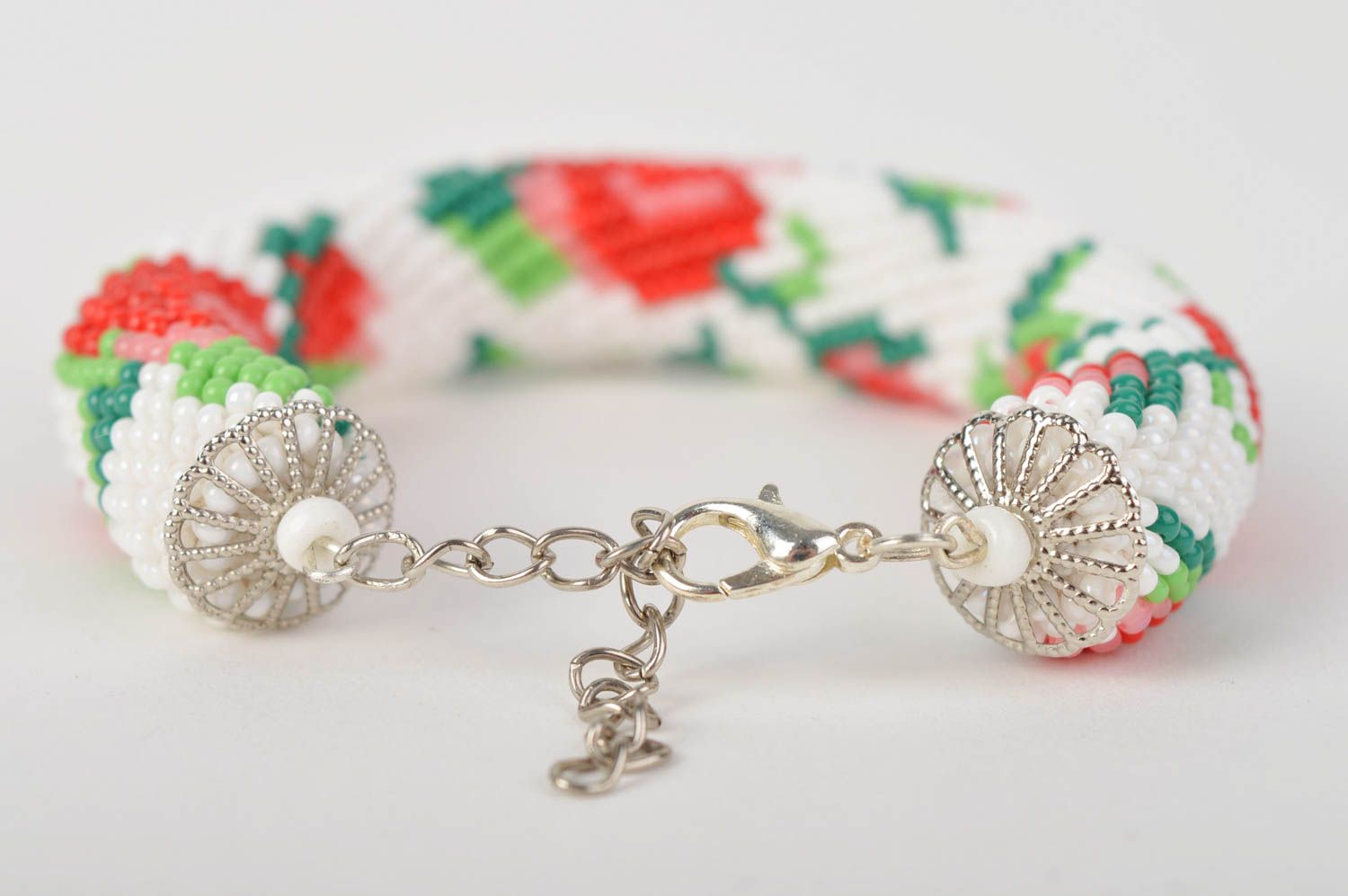 Handmade beaded cord bracelet roses in red, green, and white colors for women and girls photo 5
