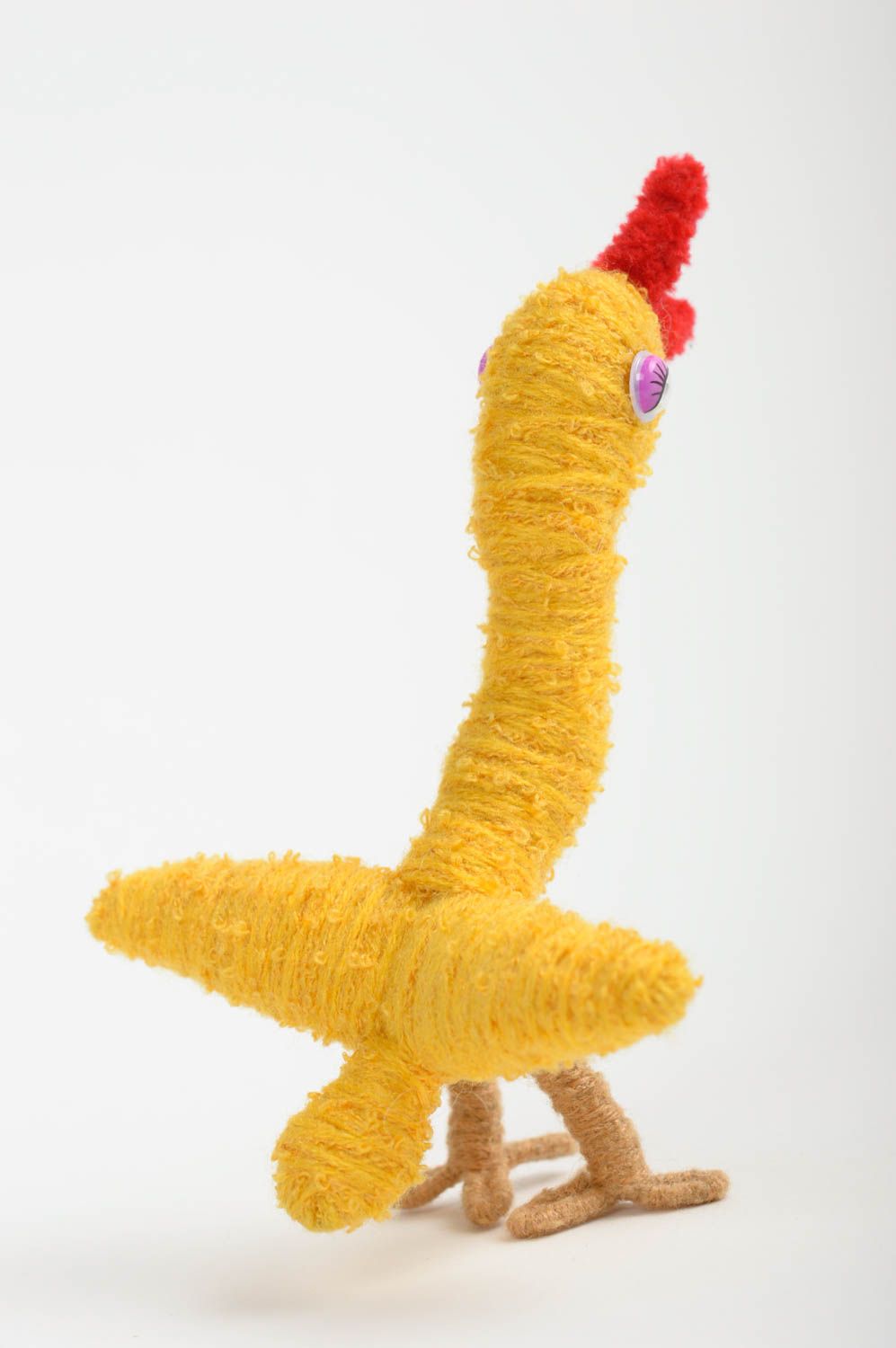 Jouet canard Peluche faite main jaune en fils synthétiques Cadeau original photo 2