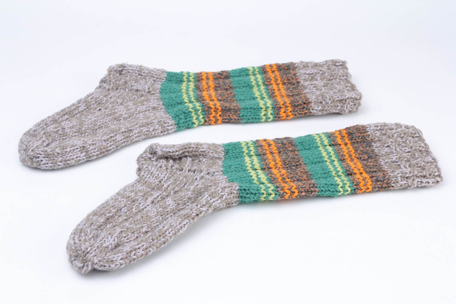 Meias mornas tricotadas de fios de lã e de mescla de lã para manter os pés quentes foto 4