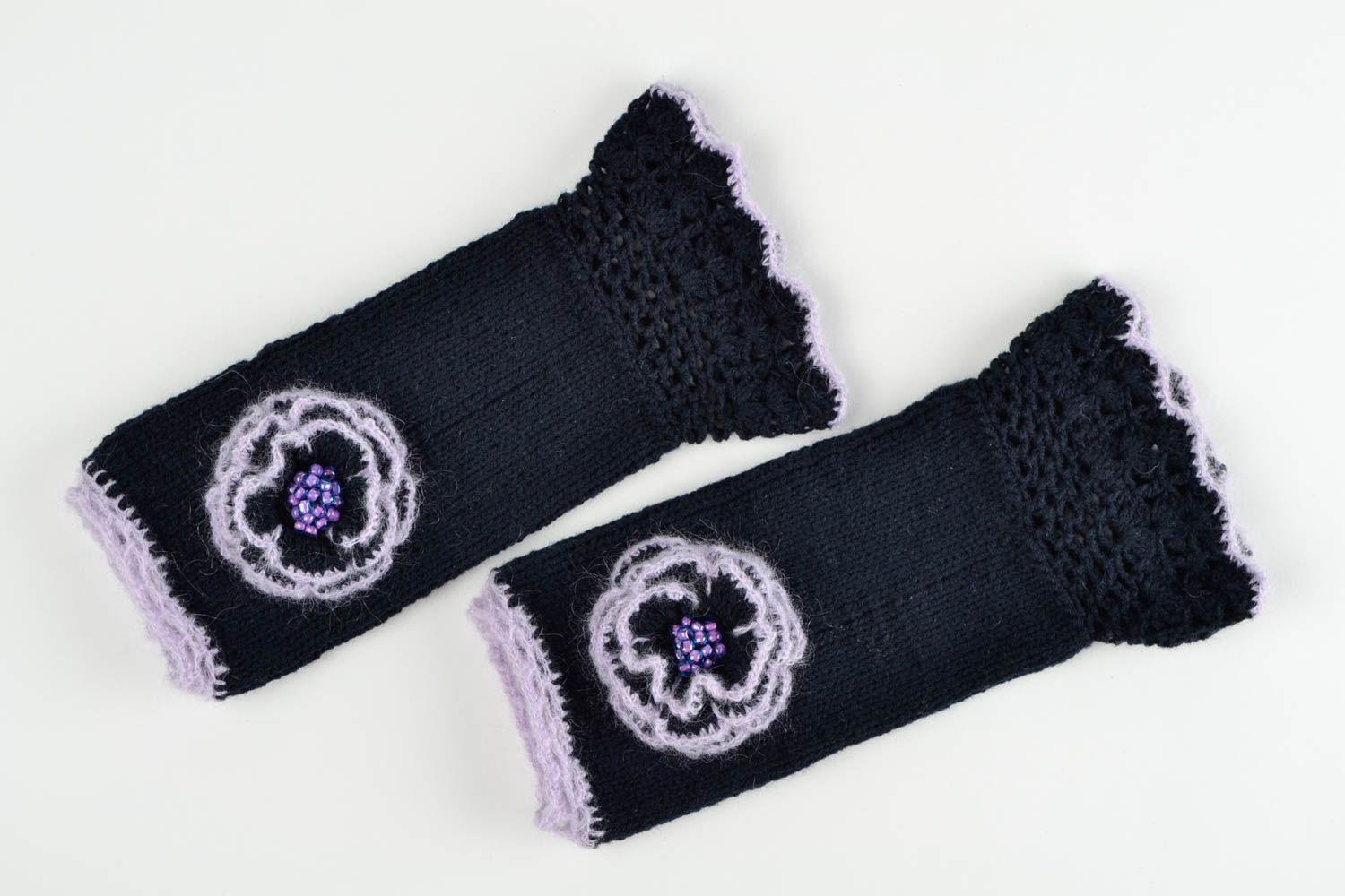 Вязаные митенки ручная работа женские перчатки черные митенки крючком и спицами фото 2