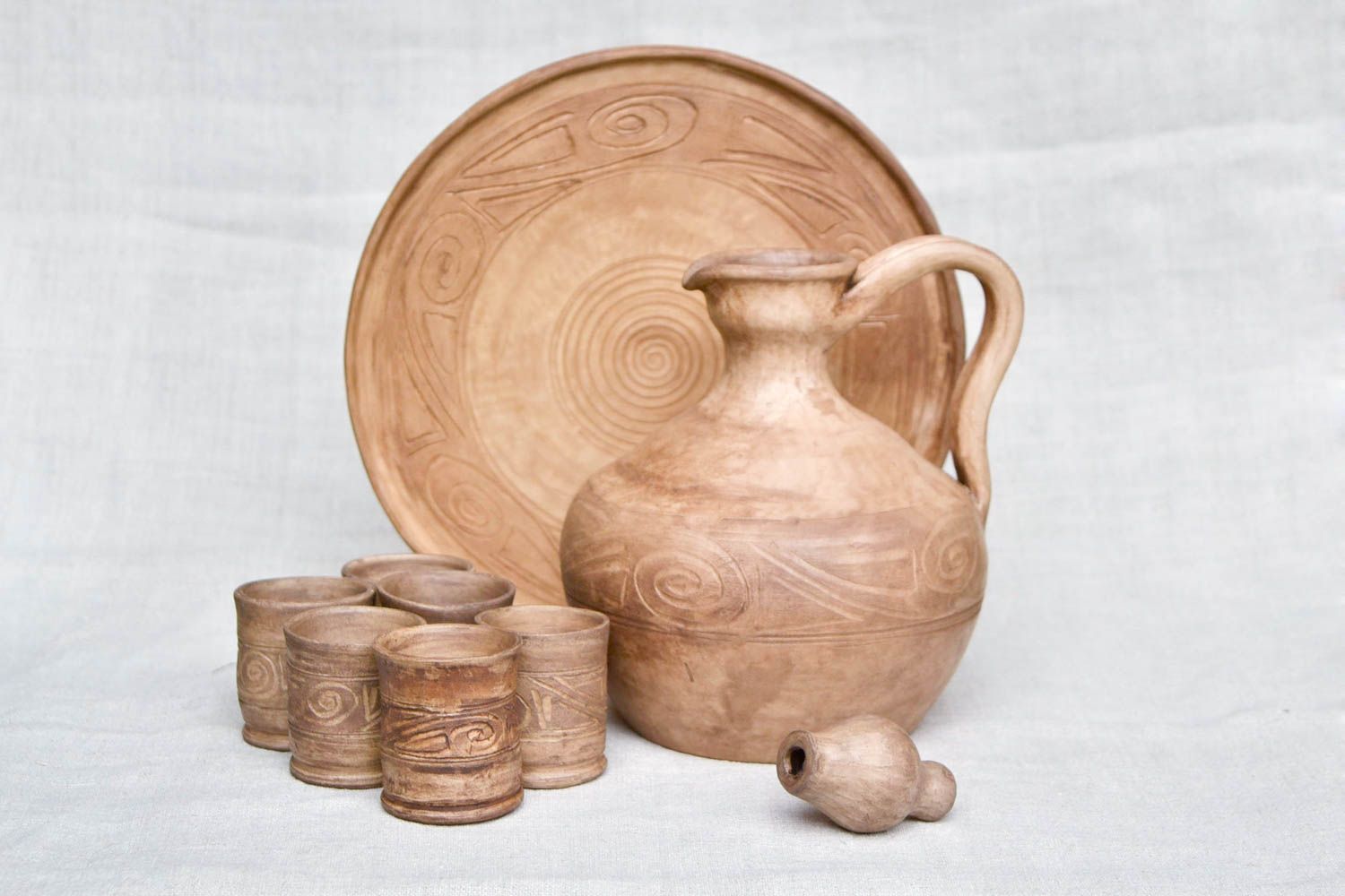 Jarro de cerámica artesanal vaso de chupito bandeja redonda de arcilla natural foto 3