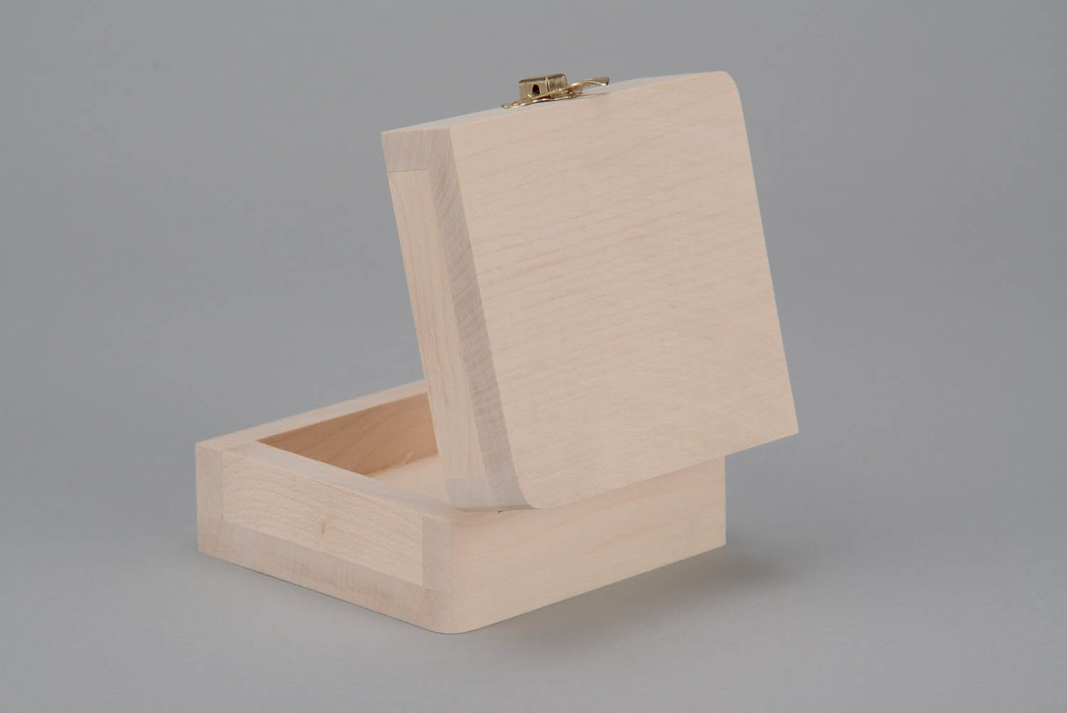 Handmade Roh-Holzschatulle für Verzierung  
 foto 3
