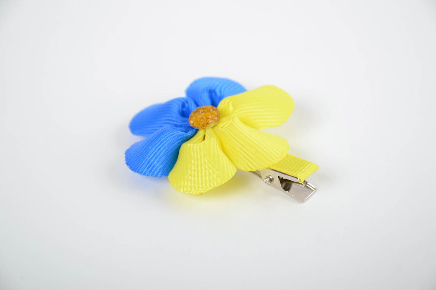 Детская заколка для волос в виде цветка из репсовых лент желтая с синим хендмейд фото 5