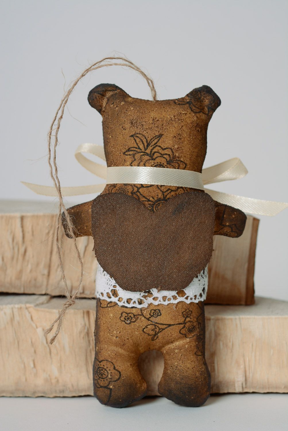 Мягкая игрушка интерьерная подвеска мишка handmade из хлопка с кофейной пропиткой фото 5