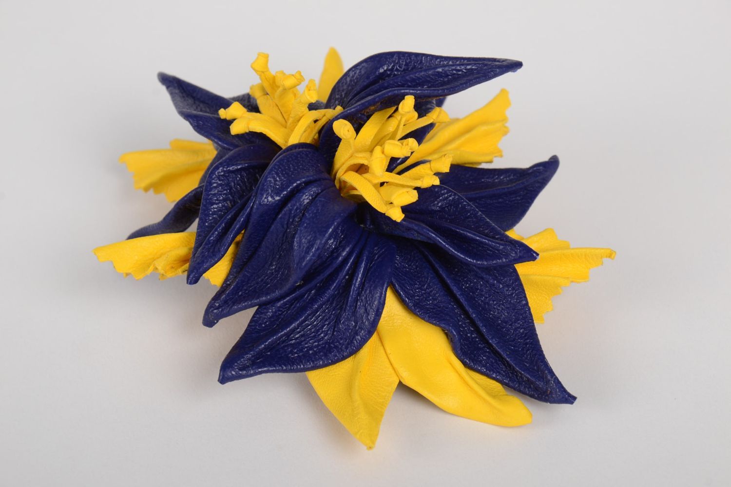 Barrette fleur faite main Pince cheveux grosse bleu-jaune Accessoire coiffure photo 5