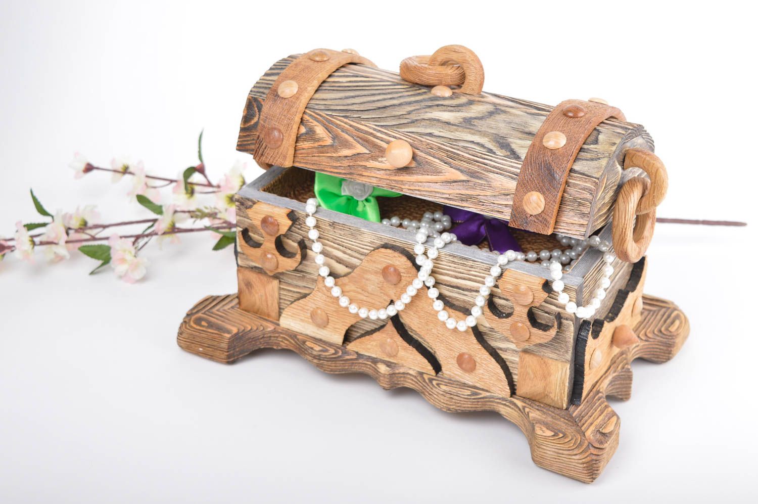 Cajita de madera de pino bonita joyero original artesanal regalo para chica foto 1