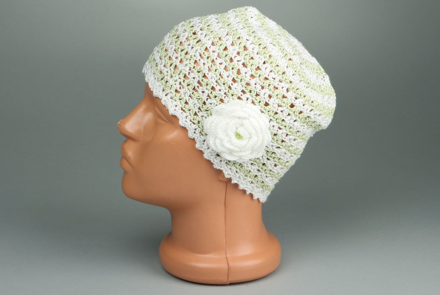 Crocheted hat photo 3
