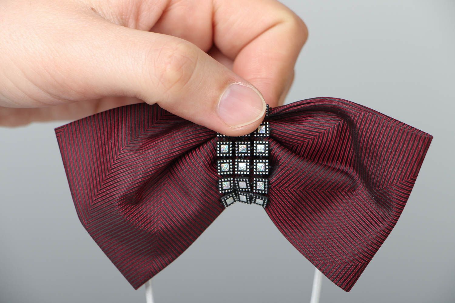 Elegant textile bow tie photo 4