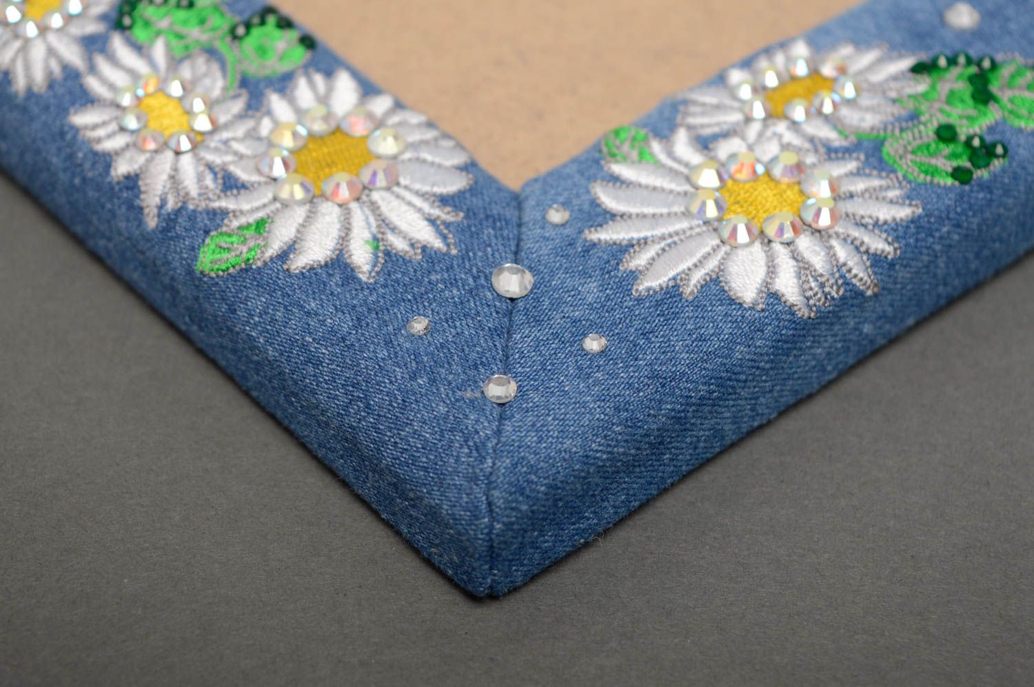 Cornice per foto di jeans fatta a mano portaritratti morbido cornice fiori
 foto 3