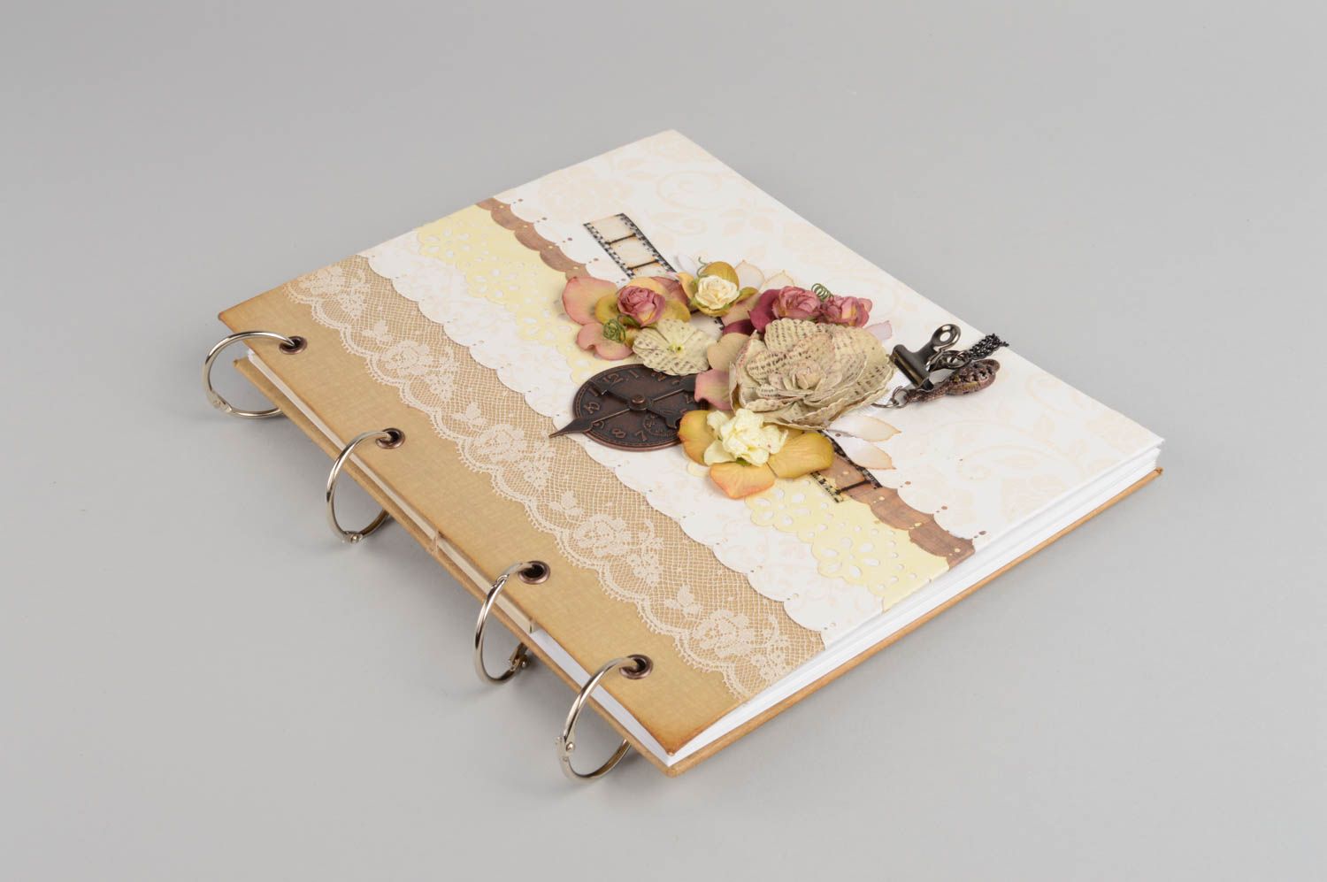 Schönes Gästebuch zur Hochzeit aus Pappe klein handmade braun mit Blumen  foto 2
